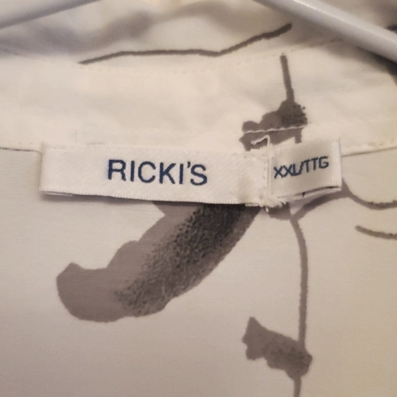 Crossover Front Abstract Floral Blouse - XXL - Picture 7 of 11